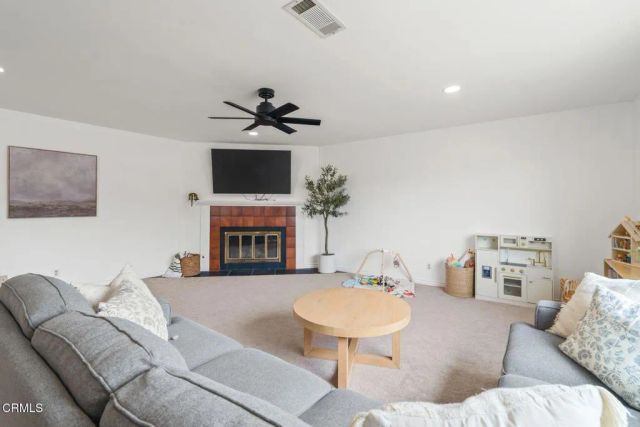 171 Lang Street, Ventura, CA 93003