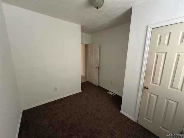 6228 Faust Avenue, Detroit, MI 48228