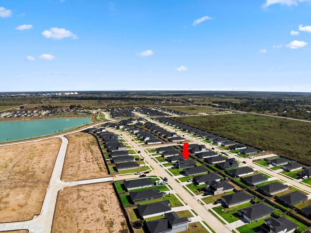 2215 Laurel Bloom Lane, Sealy, TX 77474