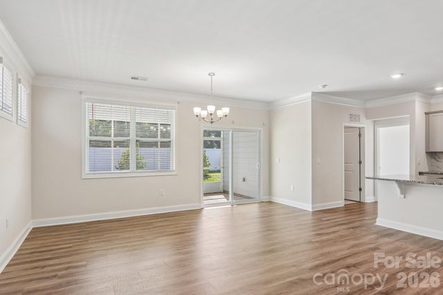 505 Fox Cove Road, Hendersonville, NC 28792