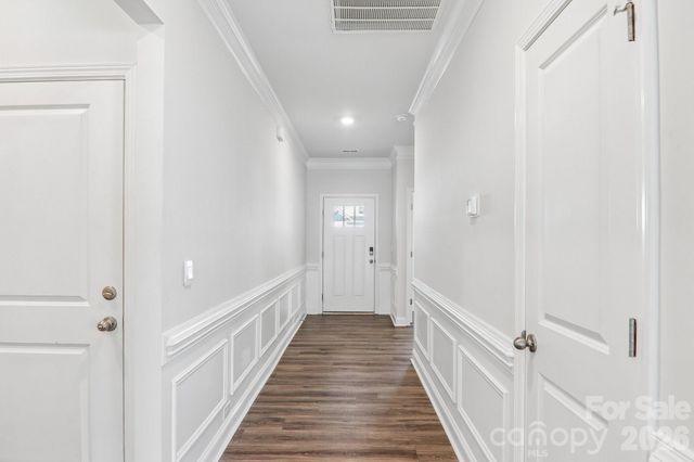 505 Fox Cove Road, Hendersonville, NC 28792