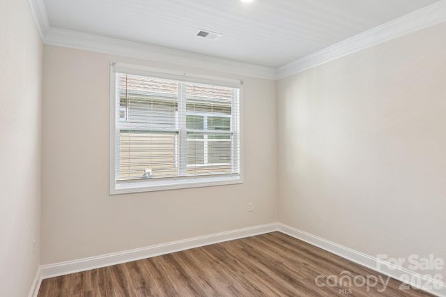 505 Fox Cove Road, Hendersonville, NC 28792