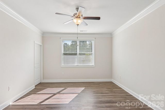 505 Fox Cove Road, Hendersonville, NC 28792