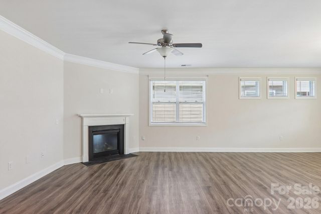 505 Fox Cove Road, Hendersonville, NC 28792