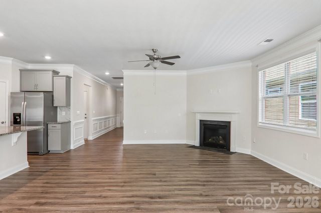505 Fox Cove Road, Hendersonville, NC 28792