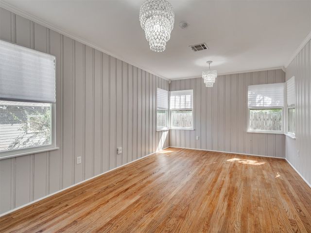 1016 E Edwards Street, Edmond, OK 73034