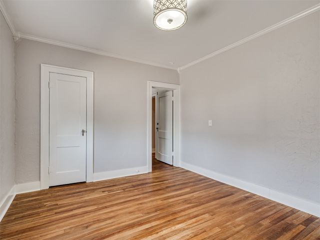 1016 E Edwards Street, Edmond, OK 73034