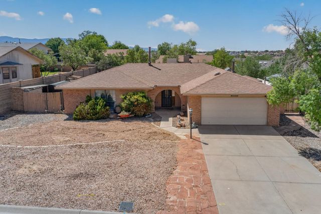 4304 Quartz Drive NE, Rio Rancho, NM 87124