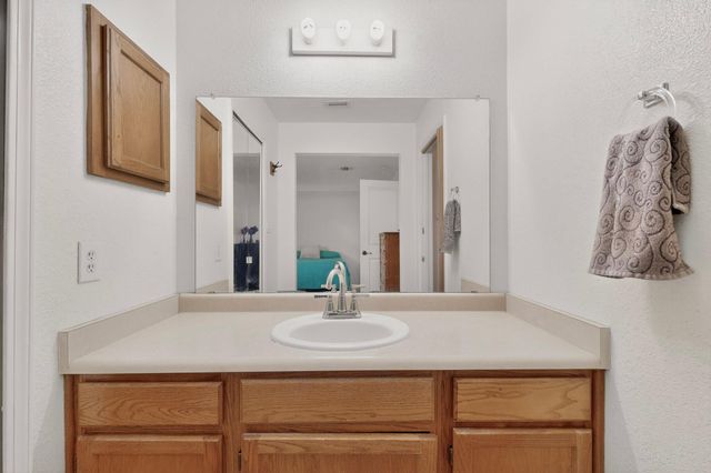 4304 Quartz Drive NE, Rio Rancho, NM 87124