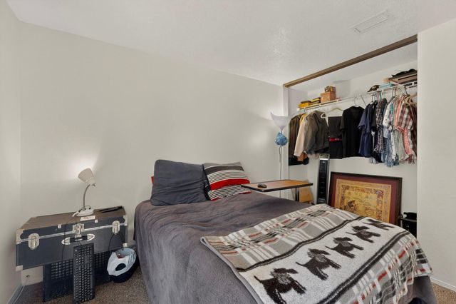 4304 Quartz Drive NE, Rio Rancho, NM 87124