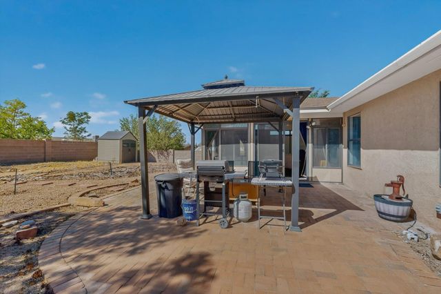 4304 Quartz Drive NE, Rio Rancho, NM 87124