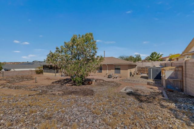 4304 Quartz Drive NE, Rio Rancho, NM 87124