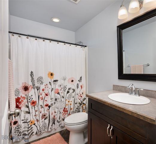 233 Centennial Village Drive, Manhattan, MT 59741