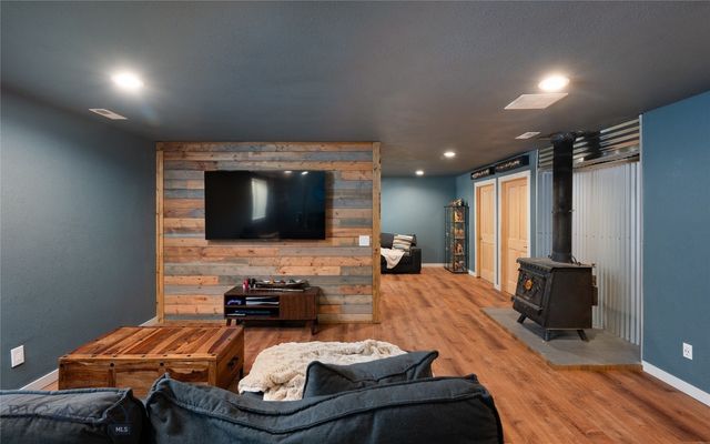 233 Centennial Village Drive, Manhattan, MT 59741