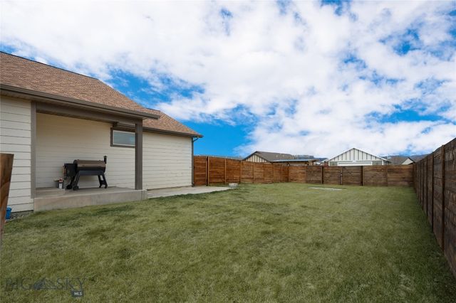 233 Centennial Village Drive, Manhattan, MT 59741