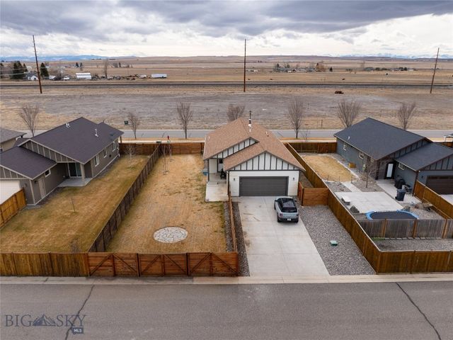 233 Centennial Village Drive, Manhattan, MT 59741