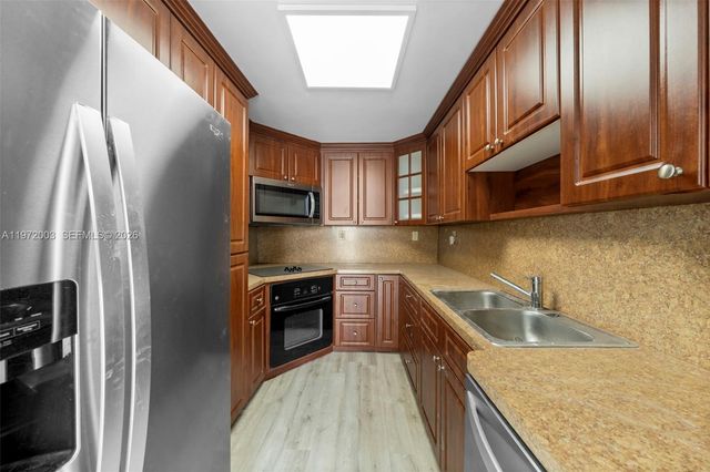 3301 NE 5th Ave 1010, Miami, FL 33137