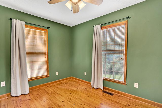 455 TWIN CREEKS DR, Ferrum, VA 24088