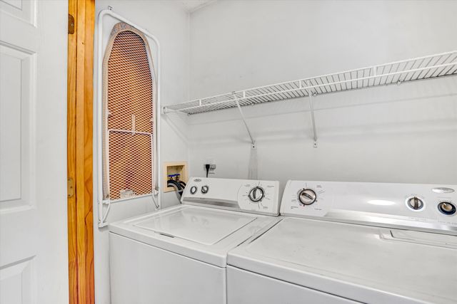 455 TWIN CREEKS DR, Ferrum, VA 24088