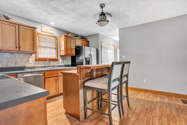 455 TWIN CREEKS DR, Ferrum, VA 24088