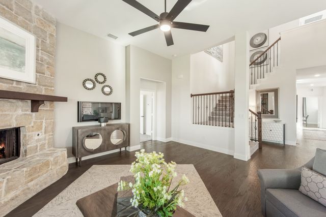 809 Twin Pine Court, Anna, TX 75409