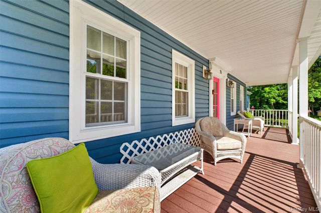 25 Susan Lane, Poughkeepsie, NY 12603