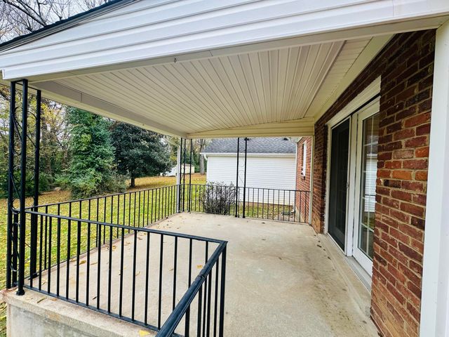 311 Redwood Drive, Stanford, KY 40484