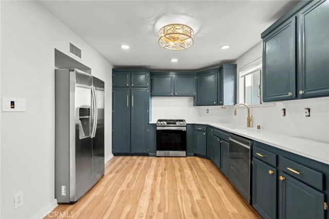 5305 White Oak Avenue K, Encino, CA 91316