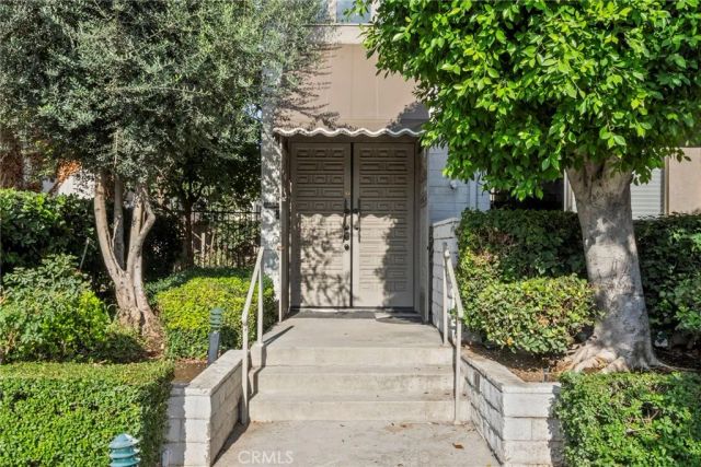 5305 White Oak Avenue K, Encino, CA 91316