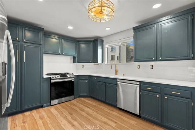 5305 White Oak Avenue K, Encino, CA 91316