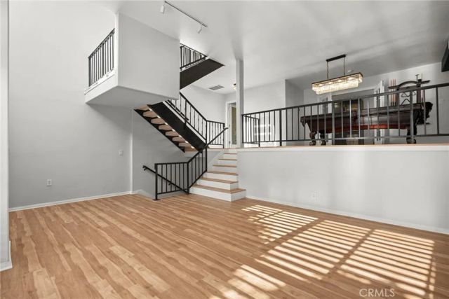 5305 White Oak Avenue K, Encino, CA 91316