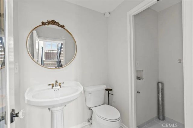 5305 White Oak Avenue K, Encino, CA 91316