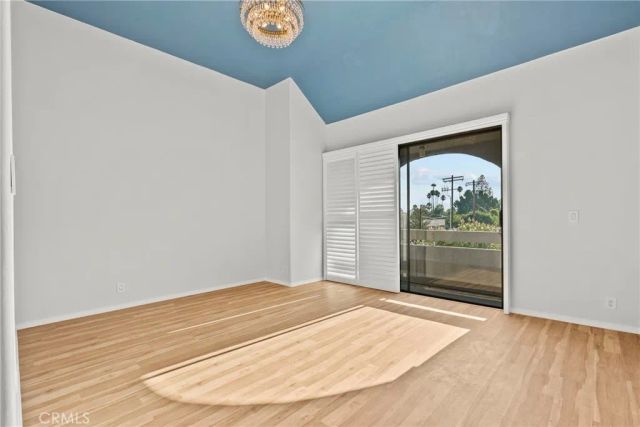 5305 White Oak Avenue K, Encino, CA 91316