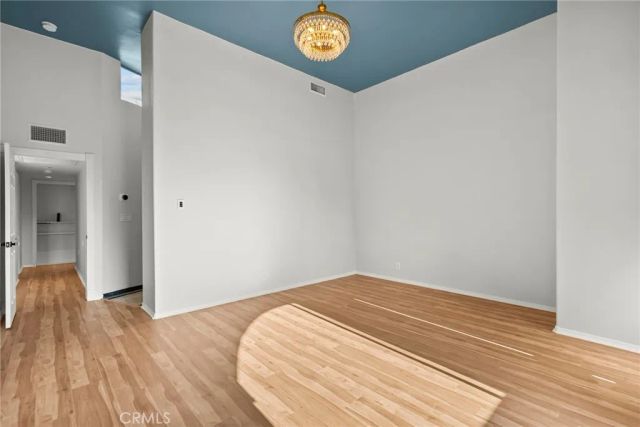 5305 White Oak Avenue K, Encino, CA 91316