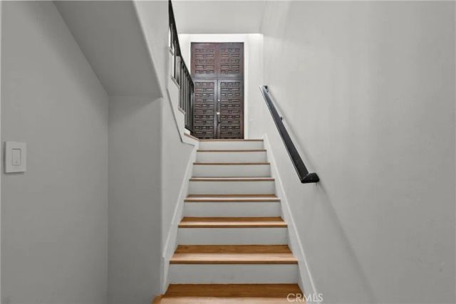 5305 White Oak Avenue K, Encino, CA 91316