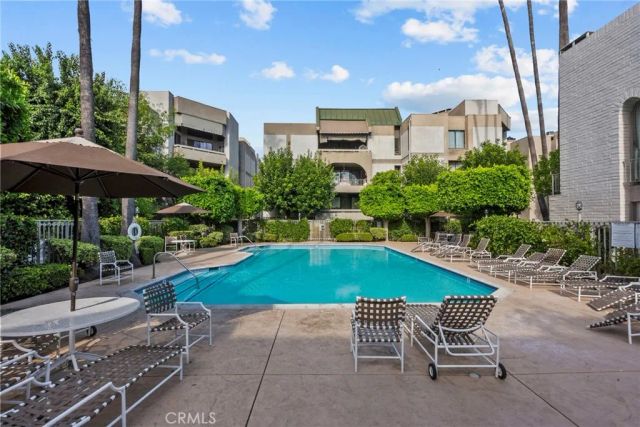 5305 White Oak Avenue K, Encino, CA 91316