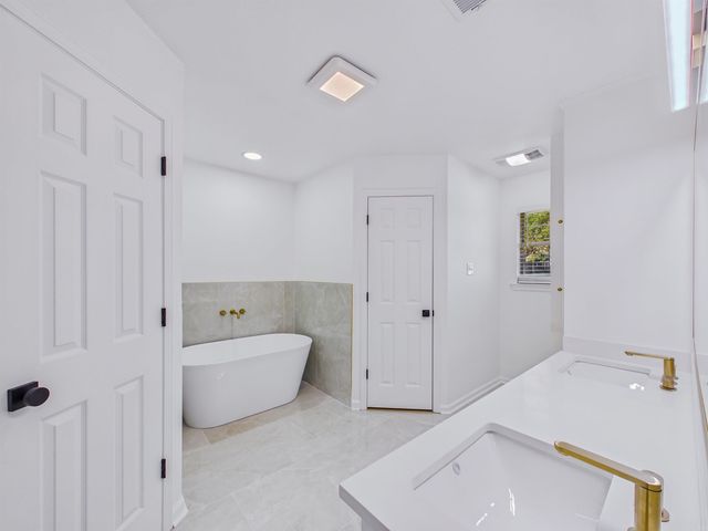 2830 Anna Lane, Conway, AR 72034