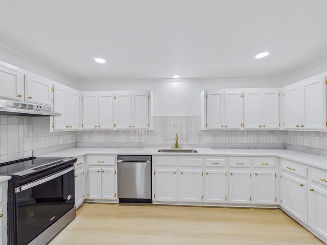 2830 Anna Lane, Conway, AR 72034