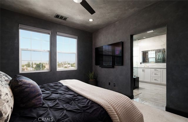 1090 N Anaheim Blvd 2, Anaheim, CA 92801