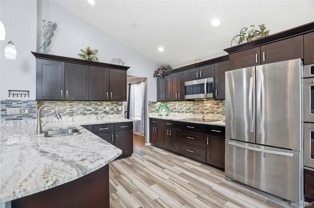 9054 W 103rd Avenue, Broomfield, CO 80021
