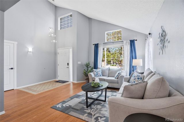 9054 W 103rd Avenue, Broomfield, CO 80021