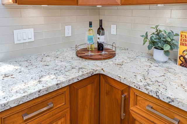 413 E Ranch Rd, Sacramento, CA 95825