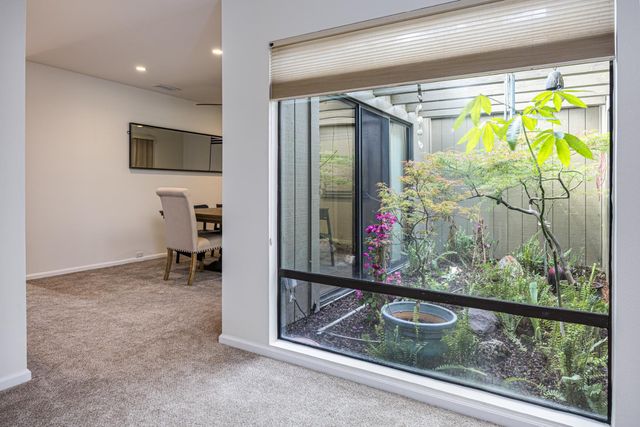 413 E Ranch Rd, Sacramento, CA 95825