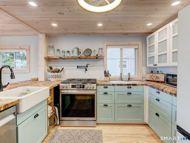 107 North Shore Road, Litchfield, CT 06750