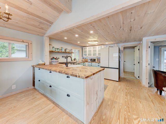 107 North Shore Road, Litchfield, CT 06750