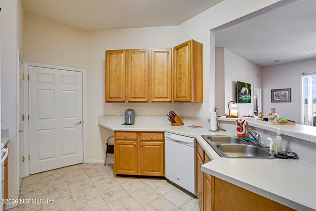 785 OAKLEAF PLANTATION Parkway 1333, Orange Park, FL 32065