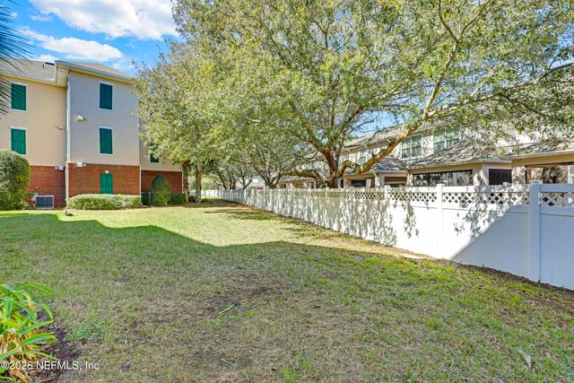 785 OAKLEAF PLANTATION Parkway 1333, Orange Park, FL 32065