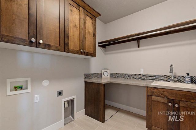 8111 W Corinthia St, Eagle, ID 83616