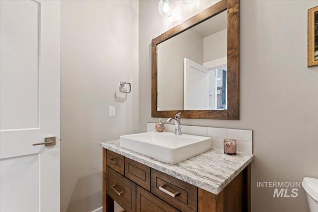 8111 W Corinthia St, Eagle, ID 83616