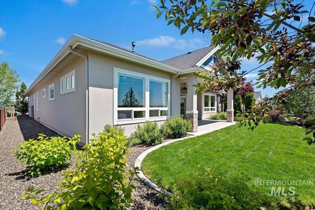 8111 W Corinthia St, Eagle, ID 83616